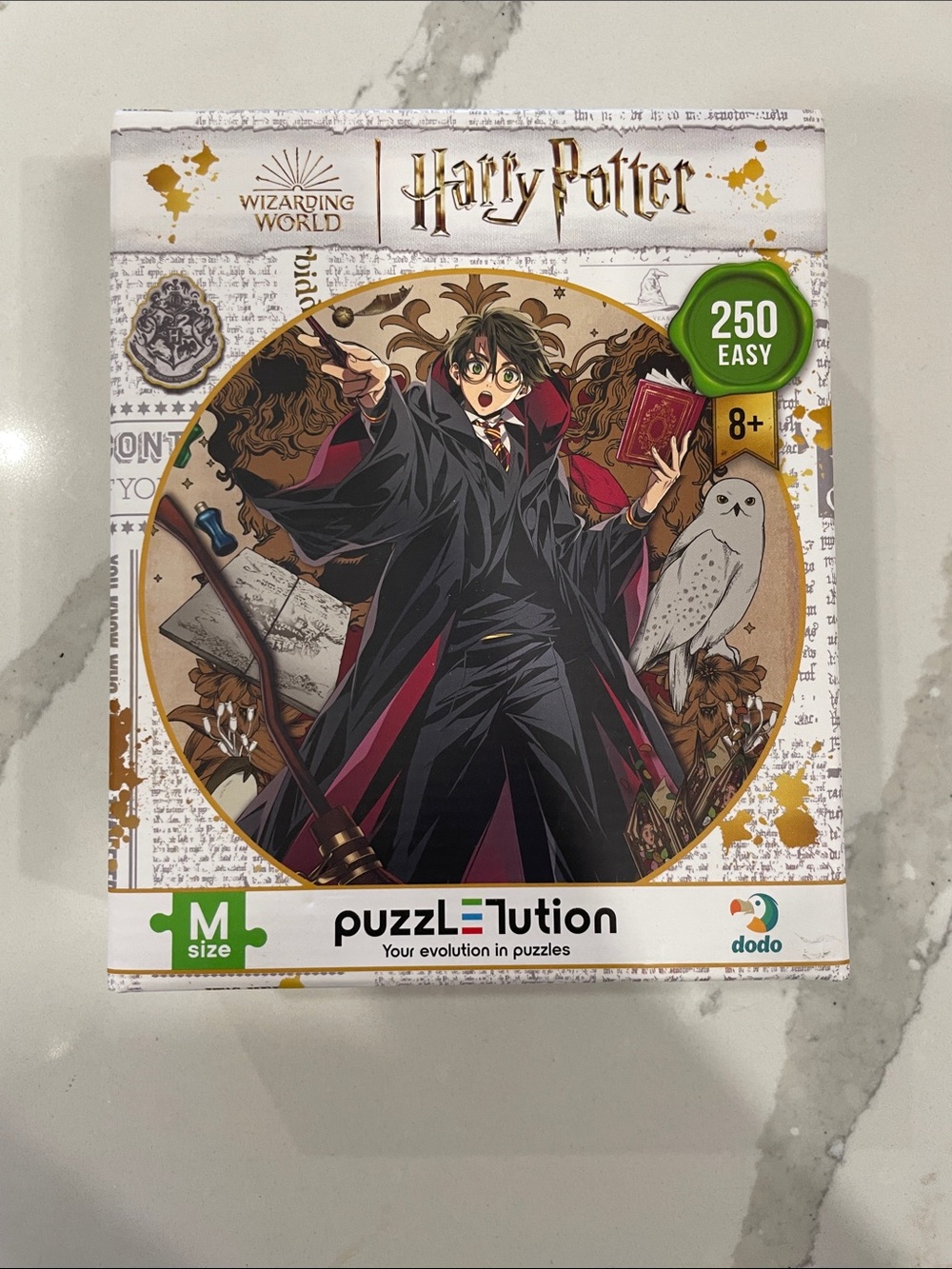 Warner Bros. Harry Potter Puzzle Art - Black, Dark Red, Gold, White